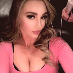 kendrasunderland Nude OnlyFans Leaks