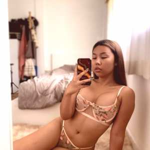 khloe2542 Nude OnlyFans Leaks