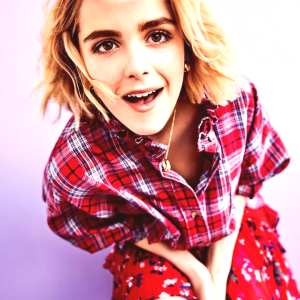 kiernan-shipka Nude OnlyFans Leaks