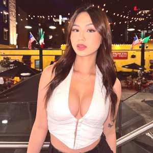 kim-vuong Nude OnlyFans Leaks