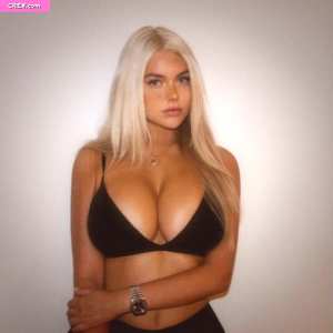 kngemma Nude OnlyFans Leaks