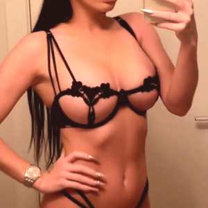 kourtneyyoung Nude OnlyFans Leaks