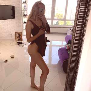 kristinevans Nude OnlyFans Leaks