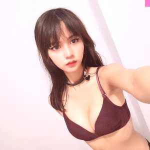 kuro-emma Nude OnlyFans Leaks