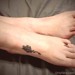 ladylovetoes Nude OnlyFans Leaks