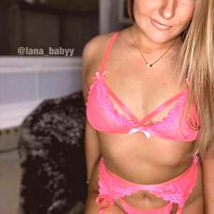 lana-babyy Nude OnlyFans Leaks