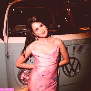 laura-marano Nude OnlyFans Leaks