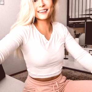 laura-nieminen Nude OnlyFans Leaks