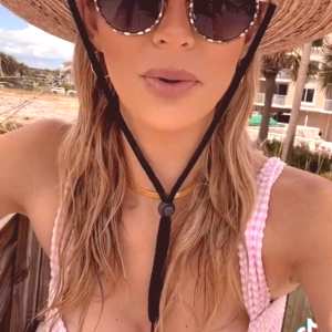 laura-rutledge Nude OnlyFans Leaks