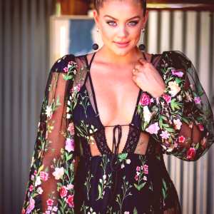 lauren-alaina Nude OnlyFans Leaks