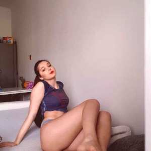 leisy-lucy-1 Nude OnlyFans Leaks