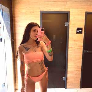 lera-jean Nude OnlyFans Leaks