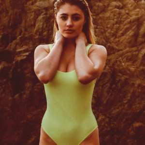 lia-marie-johnson Nude OnlyFans Leaks