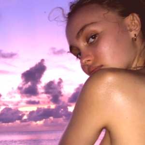 lily-rose-depp Nude OnlyFans Leaks