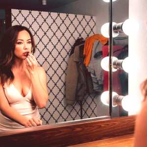 lindsey-mckeon Nude OnlyFans Leaks