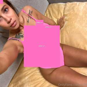 little-dixie Nude OnlyFans Leaks