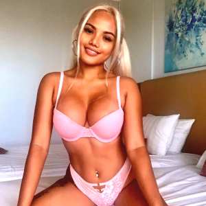 little-sophia Nude OnlyFans Leaks