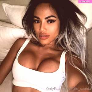 little-sophia Nude OnlyFans Leaks