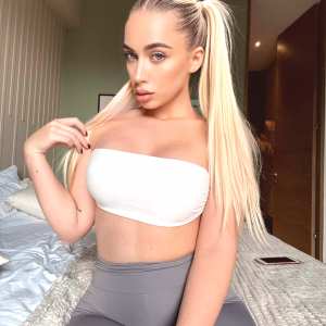 lolaa-fansvip Nude OnlyFans Leaks