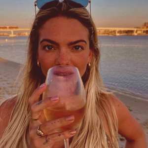 louisa-johnson Nude OnlyFans Leaks