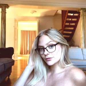 lovefrombeth Nude OnlyFans Leaks