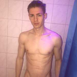 lucashallfree Nude OnlyFans Leaks