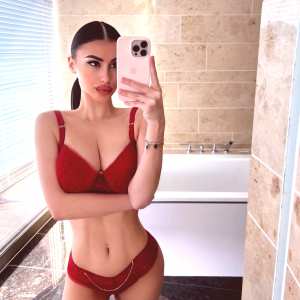 lucrezia-de-lellis Nude OnlyFans Leaks