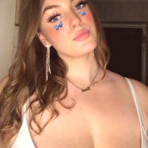 lydia-b Nude OnlyFans Leaks