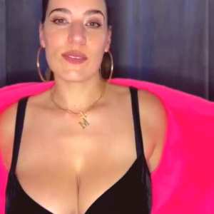 macarena-in-the-sun Nude OnlyFans Leaks