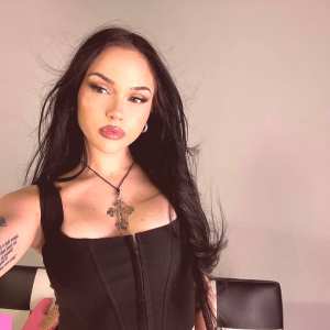 maggie-lindemann Nude OnlyFans Leaks