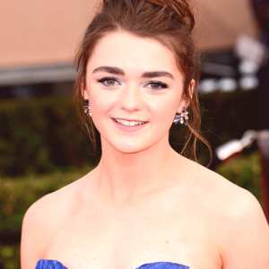 maisie-williams Nude OnlyFans Leaks