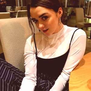 maisie-williams Nude OnlyFans Leaks