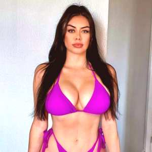 mariellamaexo-1 Nude OnlyFans Leaks