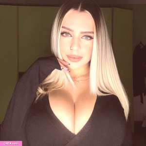 martina-cammara Nude OnlyFans Leaks