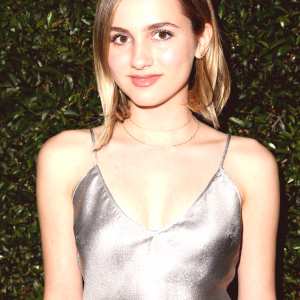 maude-apatow Nude OnlyFans Leaks