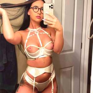 megan-nicole Nude OnlyFans Leaks