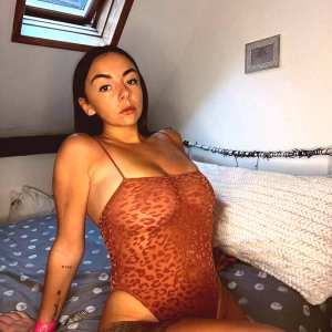 meganavamiller Nude OnlyFans Leaks