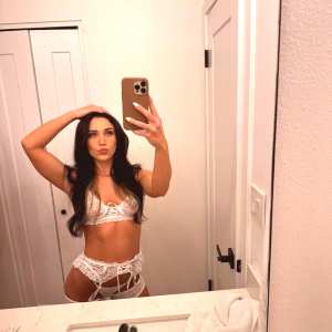 megannreign Nude OnlyFans Leaks