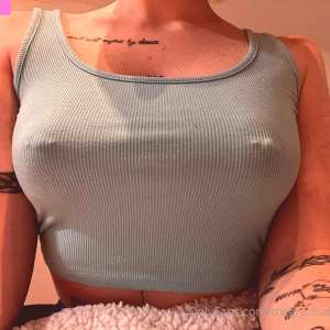 megredhairxoxo-tease Nude OnlyFans Leaks