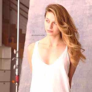 melissa-benoist Nude OnlyFans Leaks