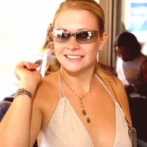 melissa-joan-hart Nude OnlyFans Leaks