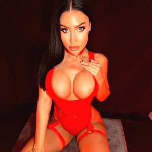 milaxxxvip Nude OnlyFans Leaks