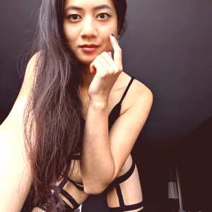 miss-mae-ling Nude OnlyFans Leaks