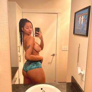 mixxedbaby503 Nude OnlyFans Leaks