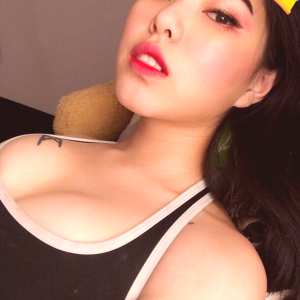 moe-kihen Nude OnlyFans Leaks