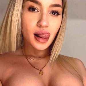 molly-hot Nude OnlyFans Leaks