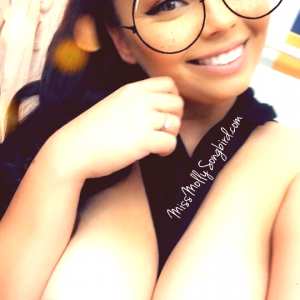 molly-songbird Nude OnlyFans Leaks