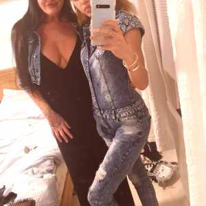 mom-vs-daughter Nude OnlyFans Leaks