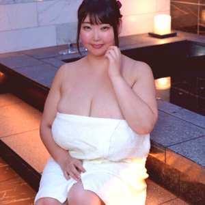 momose-momo-0715 Nude OnlyFans Leaks