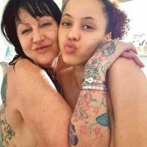 mum-vs-daughter Nude OnlyFans Leaks